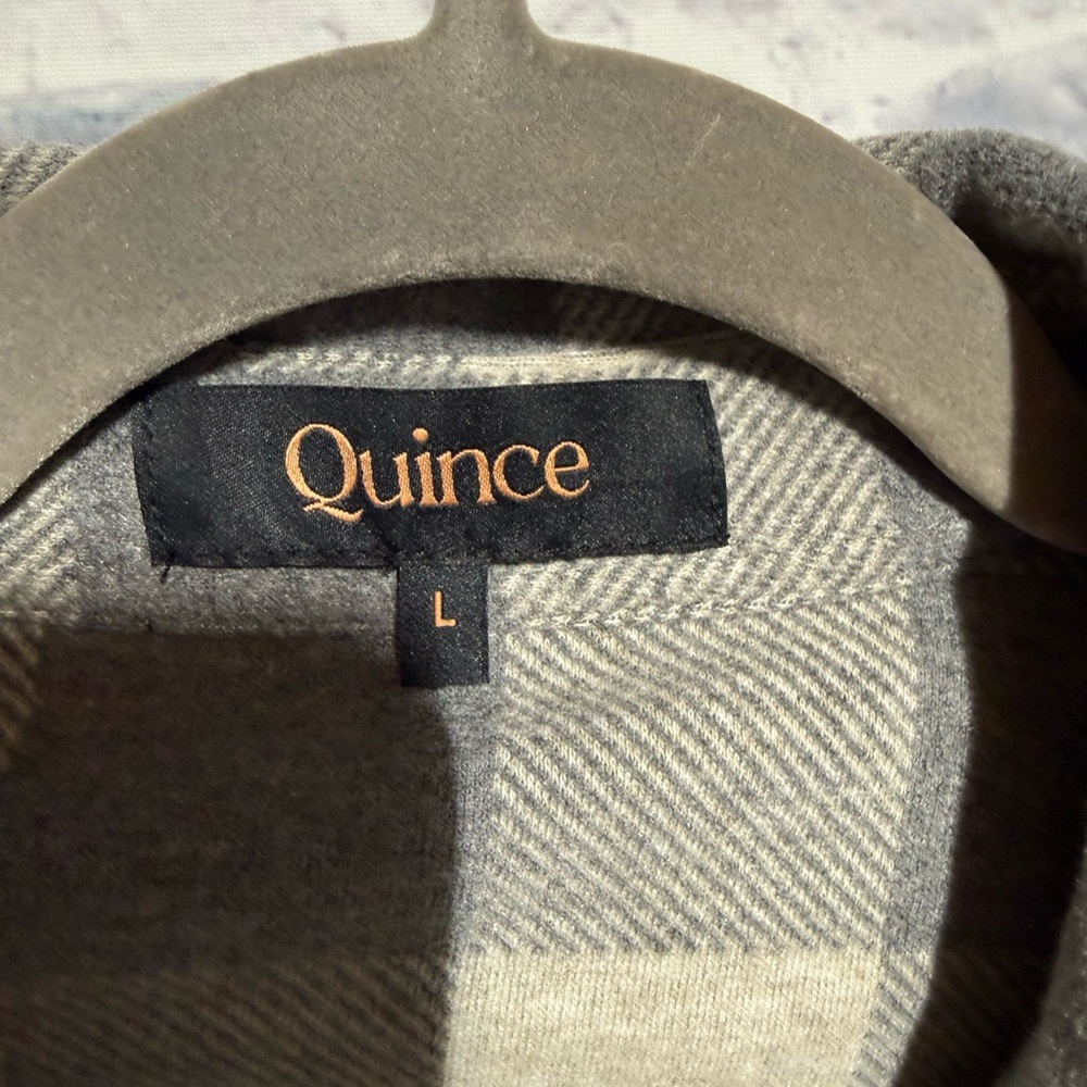 Women’s Quince The Stretch Sweater Fleece, Buffalo Plaid Shirt, Size Large - Picture 5 of 5